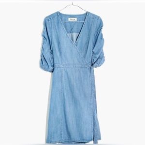 Madewell Small Chambray Shirred-Sleeve Wrap Dress in Elsworth Wash